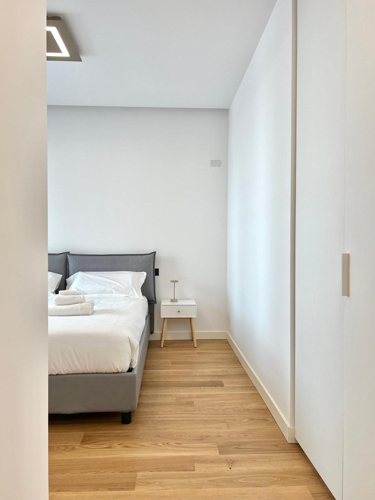 Comecasa Modern Terraced & Palestra Apartment Milan Exterior photo